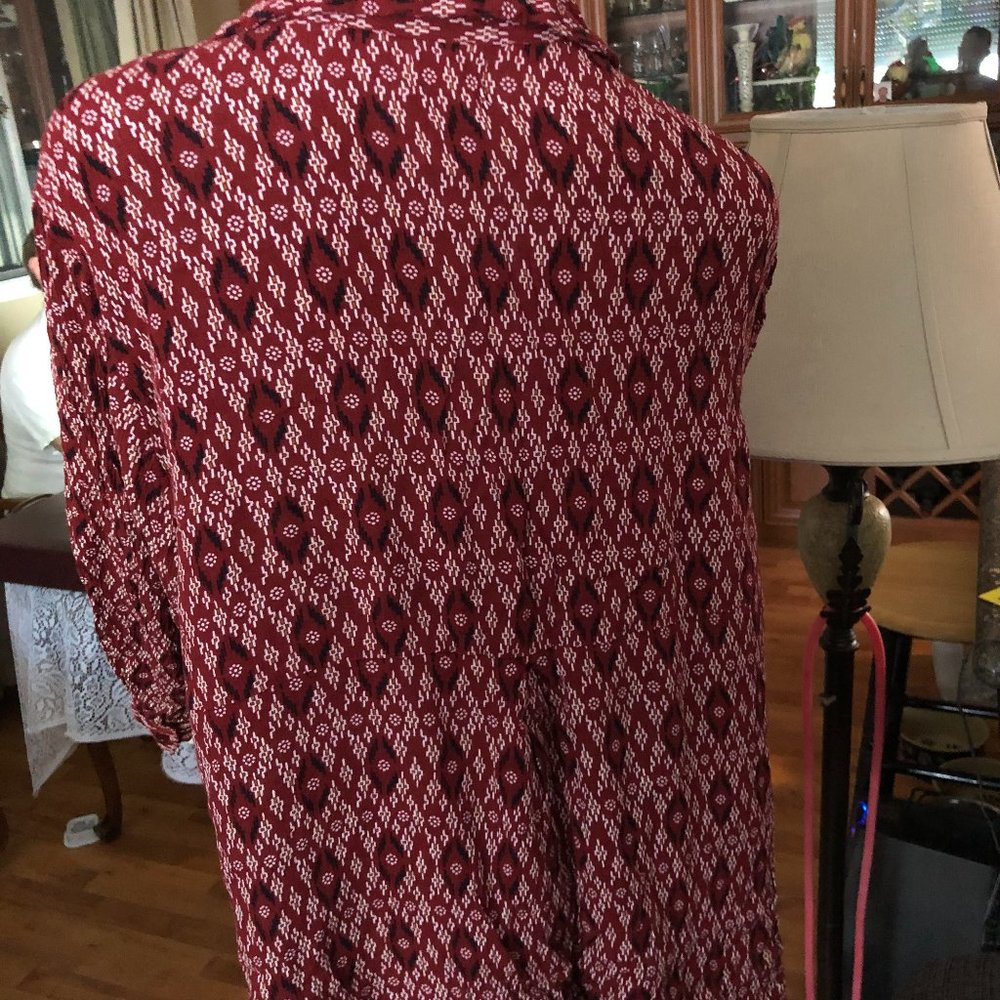 Tunic Style Top - Picture 6 of 9